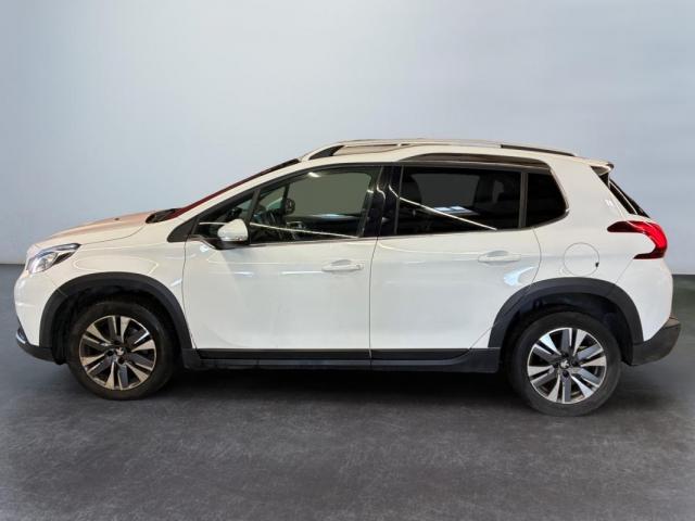 Peugeot 2008 image 7