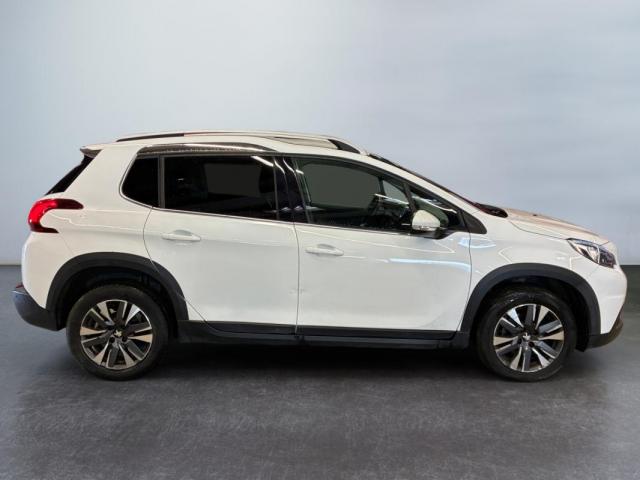 Peugeot 2008 image 5
