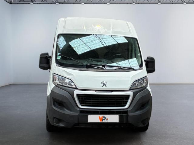 Peugeot Boxer image 2
