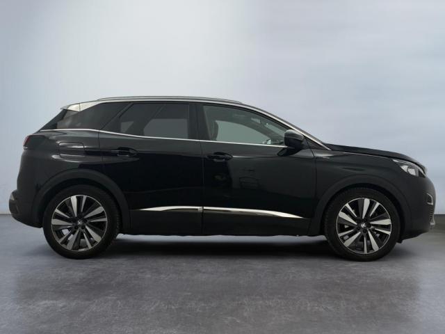 Peugeot 3008 image 3