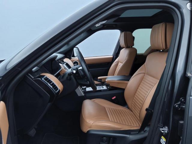 Land Rover Discovery image 1