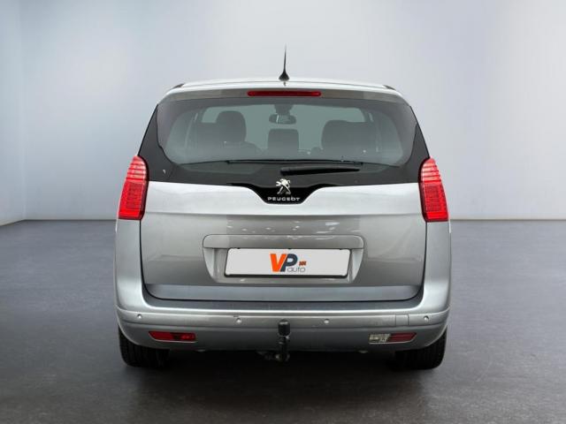 Peugeot 5008 image 4
