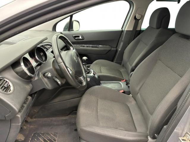 Peugeot 5008 image 5