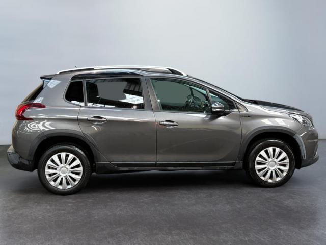 Peugeot 2008 image 8