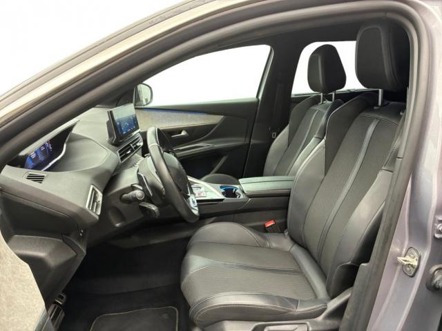 Peugeot 5008 image 8