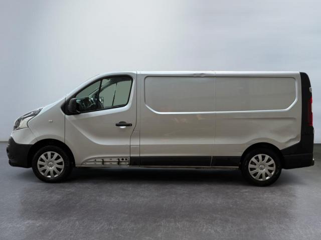 Renault Trafic image 6