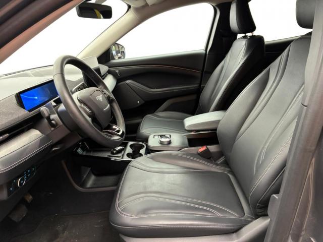 Ford Mustang Mach-E image 6