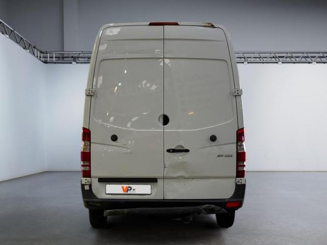 Mercedes Benz Sprinter image 8
