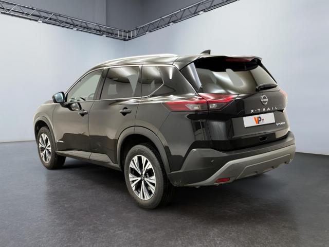 Nissan X-Trail image 2