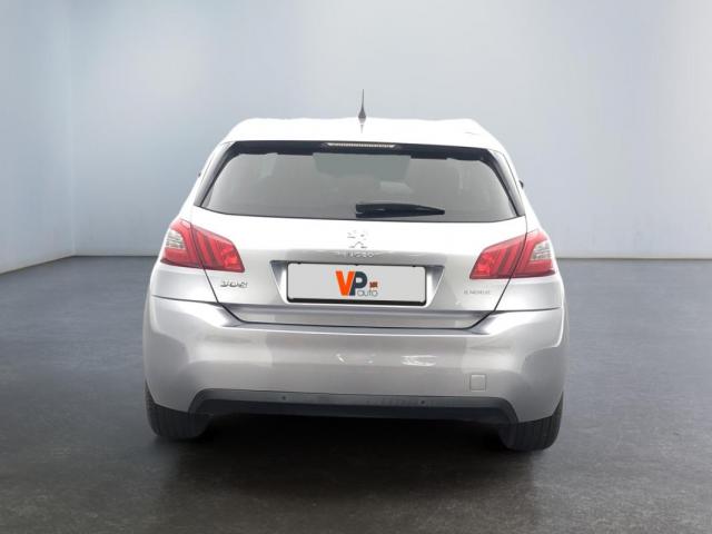 Peugeot 308 image 2