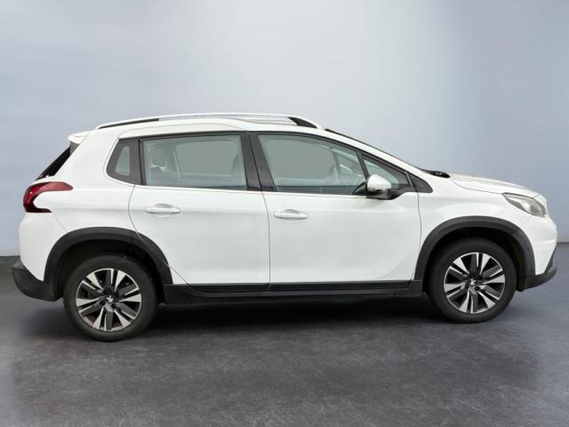 Peugeot 2008 image 5