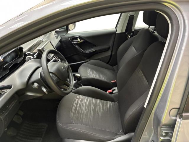 Peugeot 208 Affaire image 1