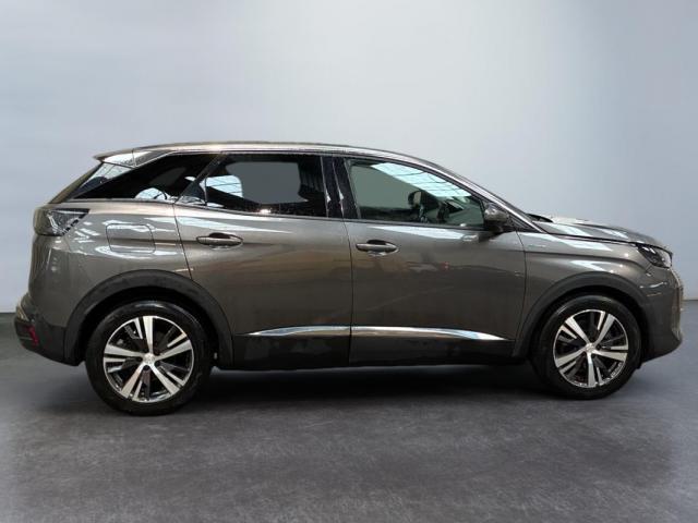 Peugeot 3008 image 1