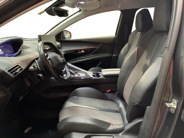Peugeot 3008 image 3