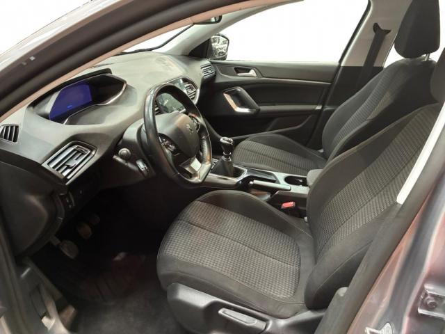 Peugeot 308 image 4
