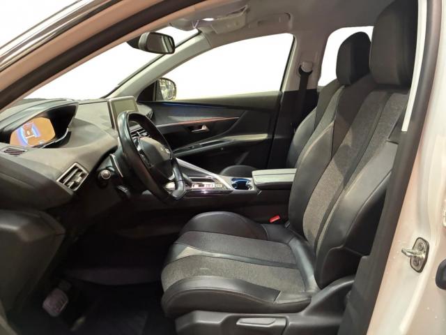 Peugeot 3008 image 5