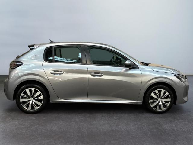 Peugeot 208 image 2