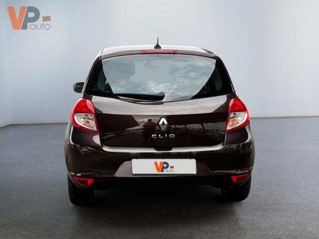 Renault Clio image 8