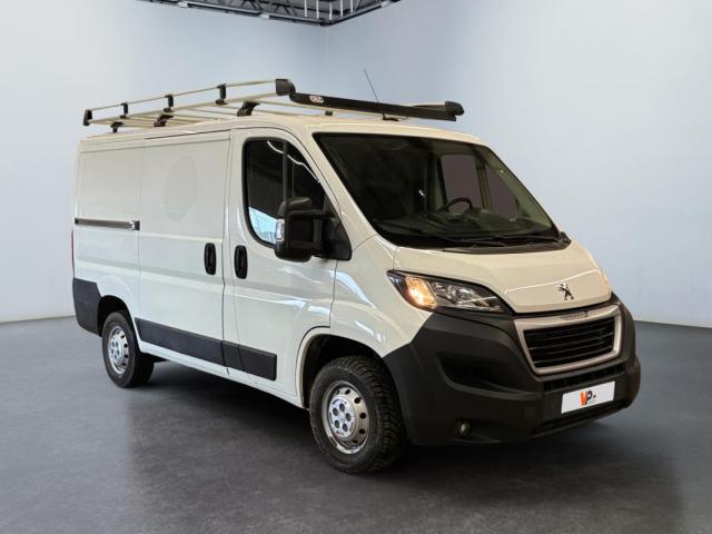 Peugeot Boxer image 2
