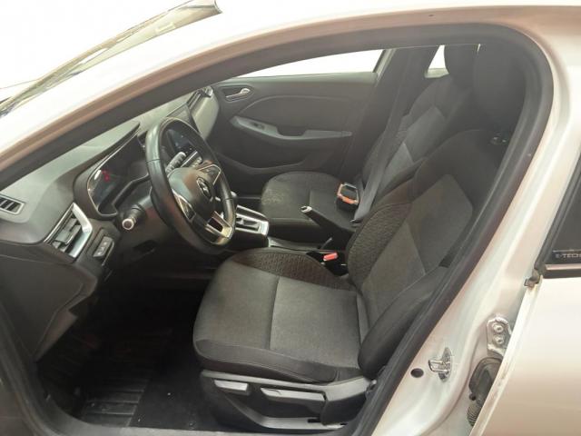 Renault Clio image 6