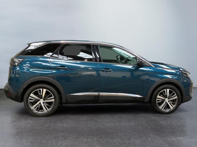 Peugeot 3008 image 2