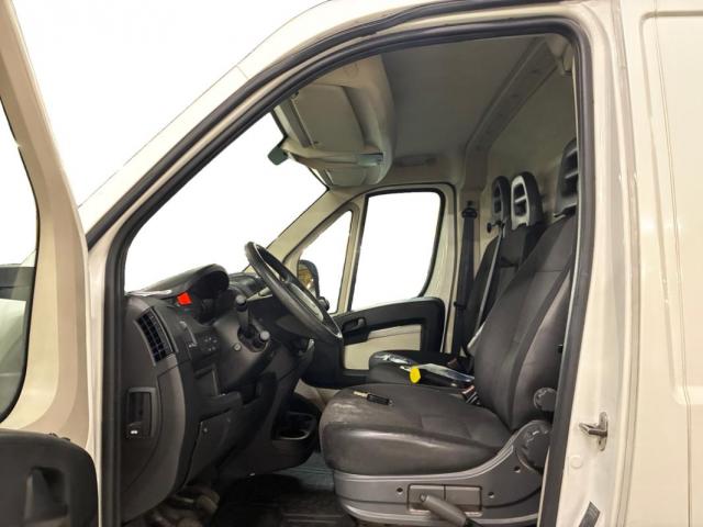 Peugeot Boxer image 1