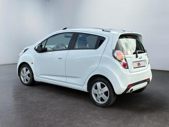 Chevrolet Spark image 3