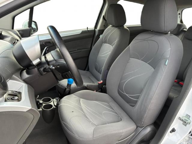 Chevrolet Spark image 5