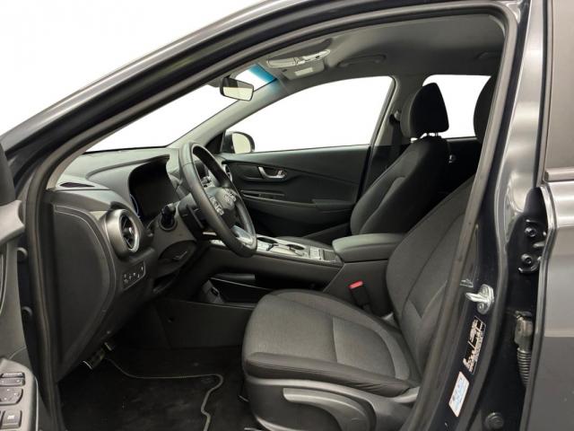 Hyundai Kona image 2