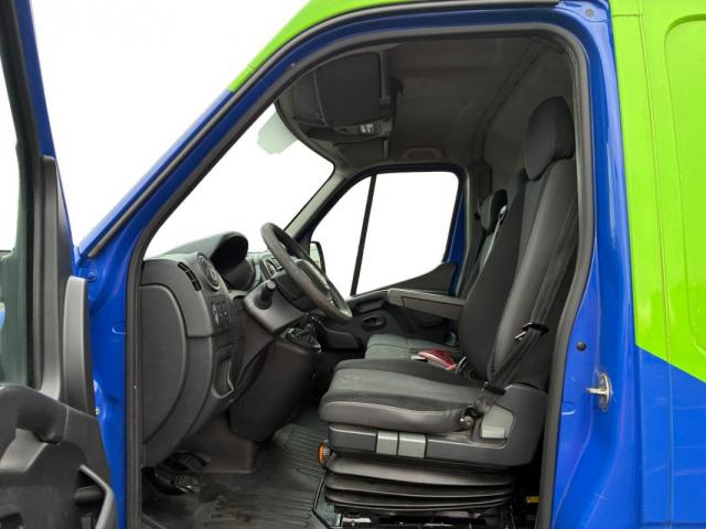 Renault Master image 4