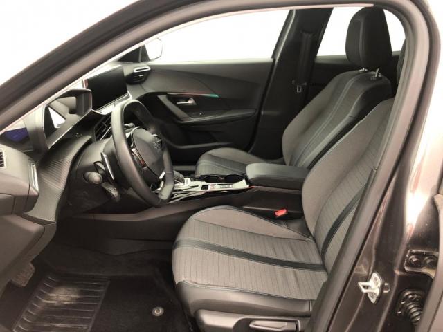 Peugeot 2008 image 1