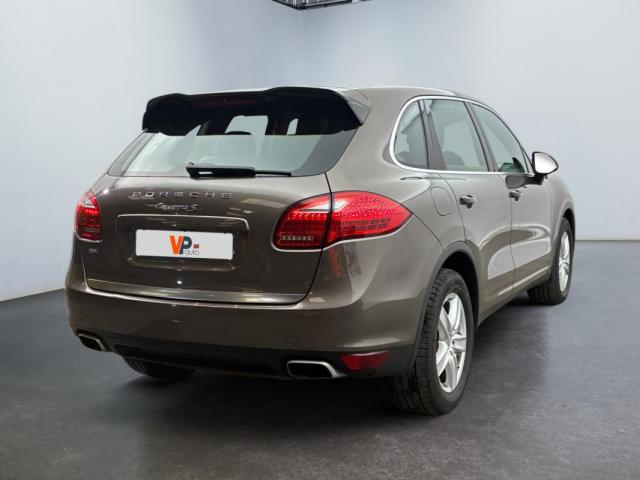 Porsche Cayenne image 4