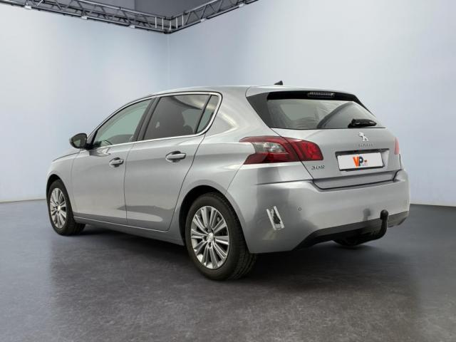 Peugeot 308 image 1