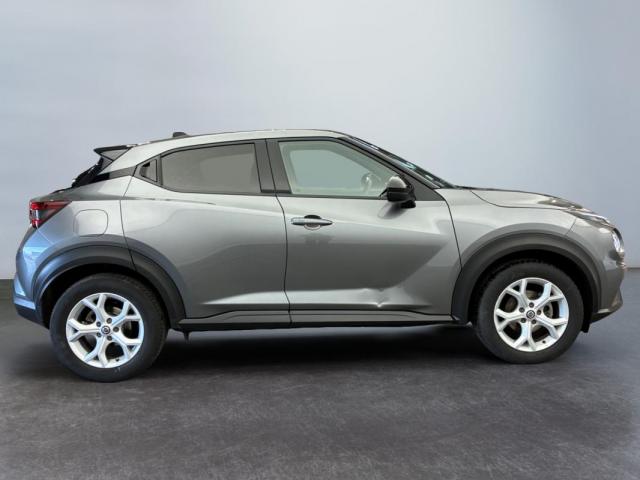 Nissan Juke image 8