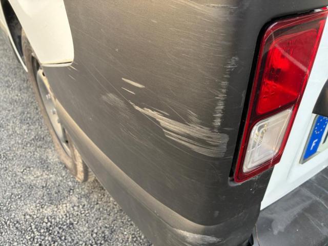 Renault Trafic image 3