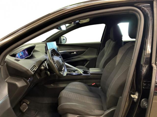 Peugeot 5008 image 7