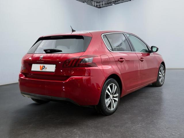 Peugeot 308 image 1
