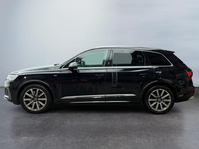Audi Q7 image 8