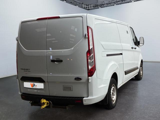 Ford Transit Custom image 7