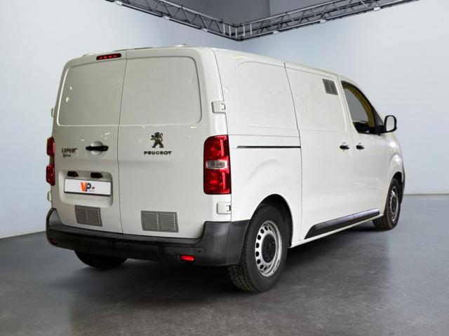 Peugeot Expert image 1