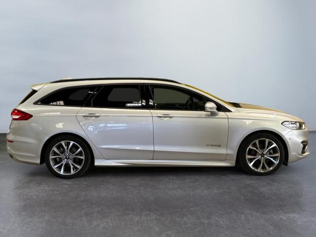 Ford Mondeo image 7