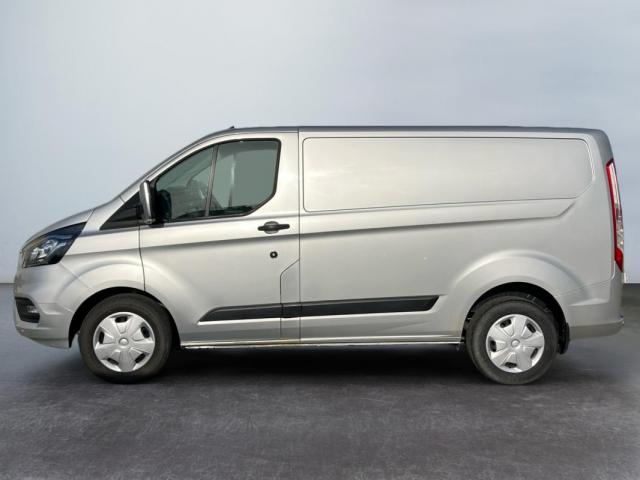 Ford Transit Custom image 2
