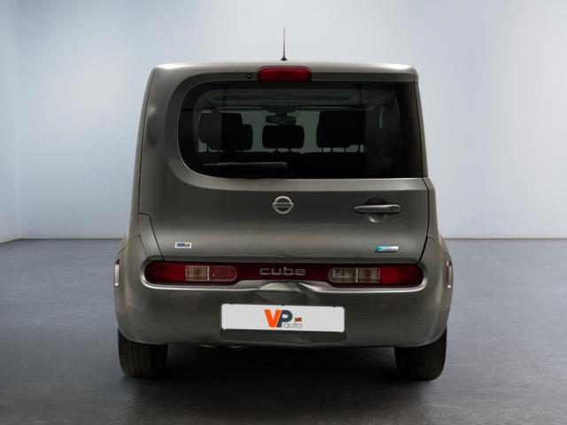 Nissan Cube image 2