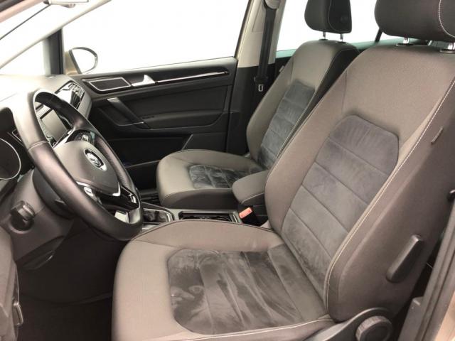 Volkswagen Golf Sportsvan image 2