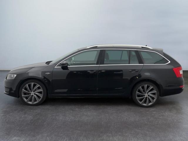 Skoda Octavia image 1
