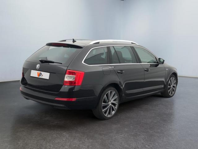 Skoda Octavia image 3