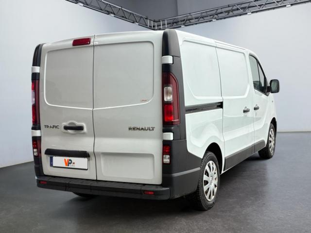 Renault Trafic image 4