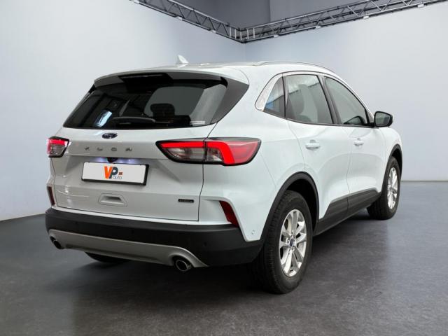 Ford Kuga image 1
