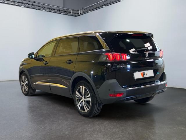 Peugeot 5008 image 3