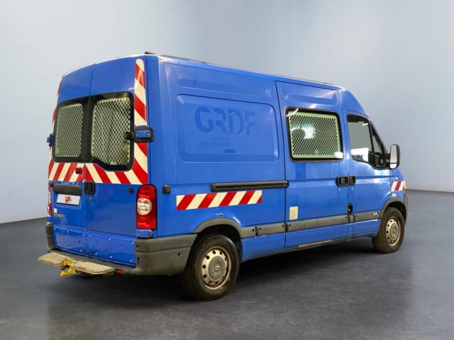 Renault Master image 2